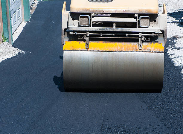 Best Driveway Overlay Services  in Essexville, MI